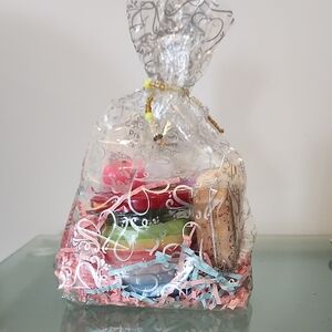 Assorted Women’s Or Girl's Gift Set
